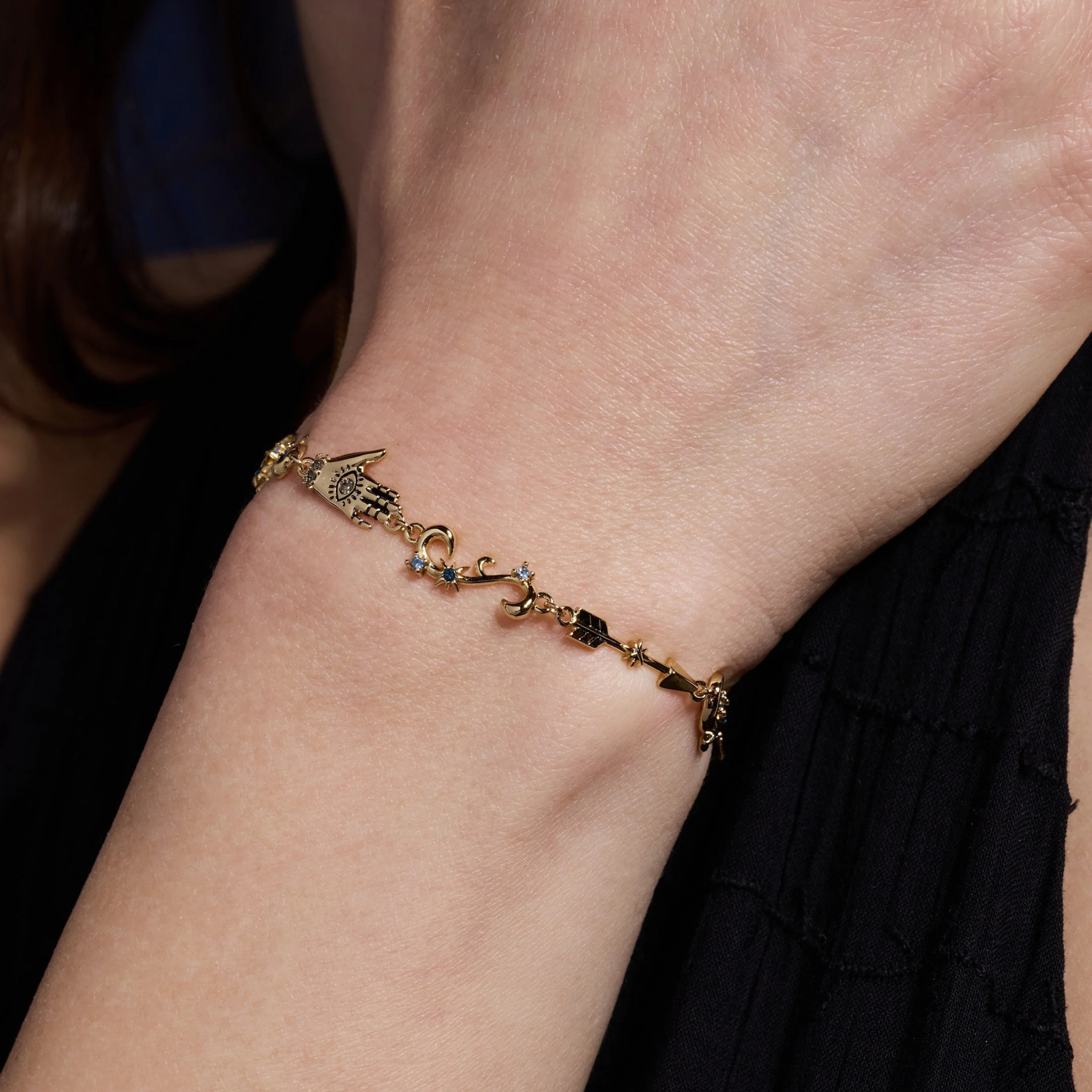 A Court of Thorns and Roses Feyre Archeron Linear Bracelet