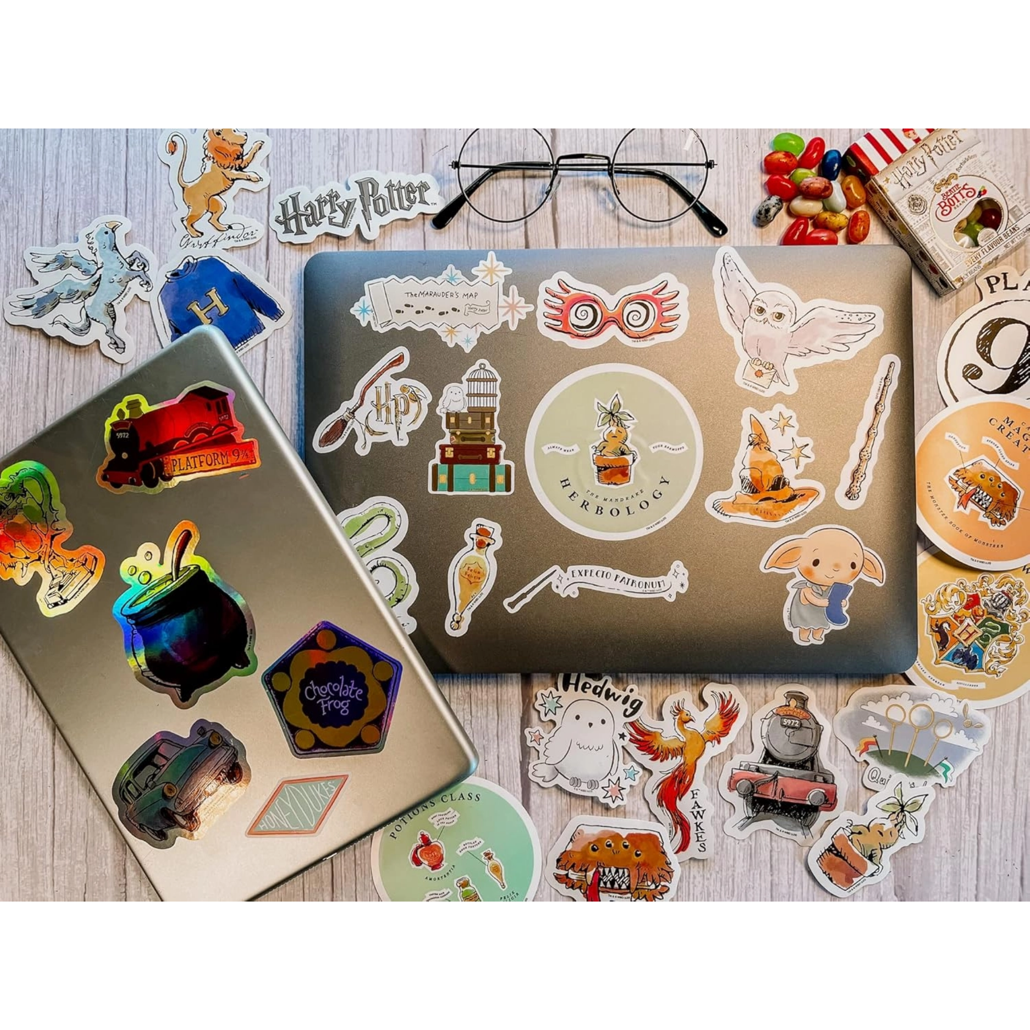 Harry Potter Watercolour Vinyl Decals (60 pack)