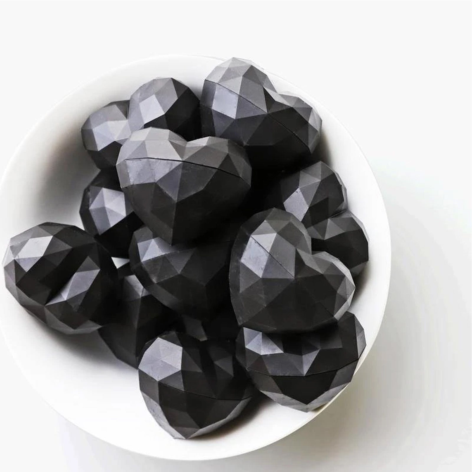 Black Heart Lip Balm (Wildberry)