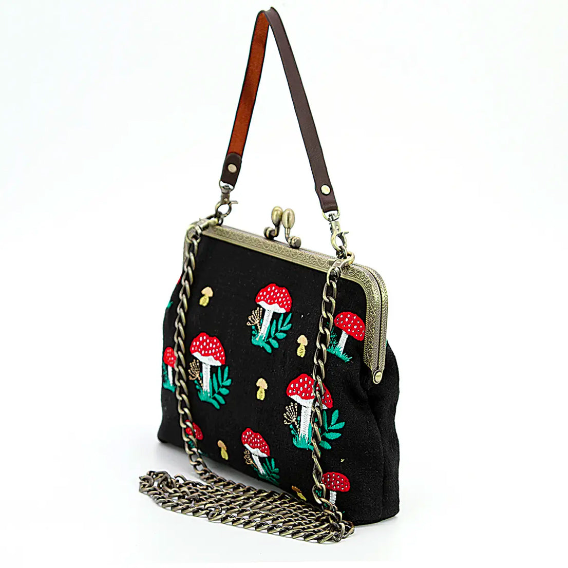 Woodland Mushroom Kiss Clasp Purse